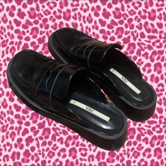 ZARA NWOT - Black Patent Leather Slip-On Loafers US 7.5 (EUR 38) - Picture 2 of 6